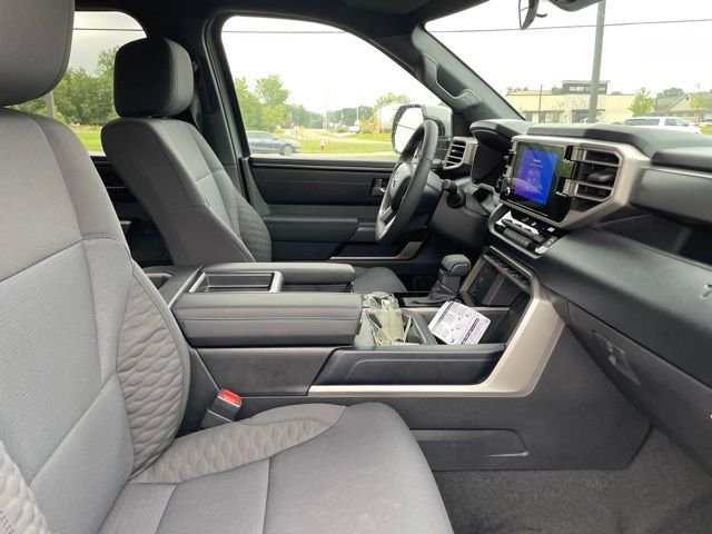2026 Toyota Tundra SR5 - Photo 22