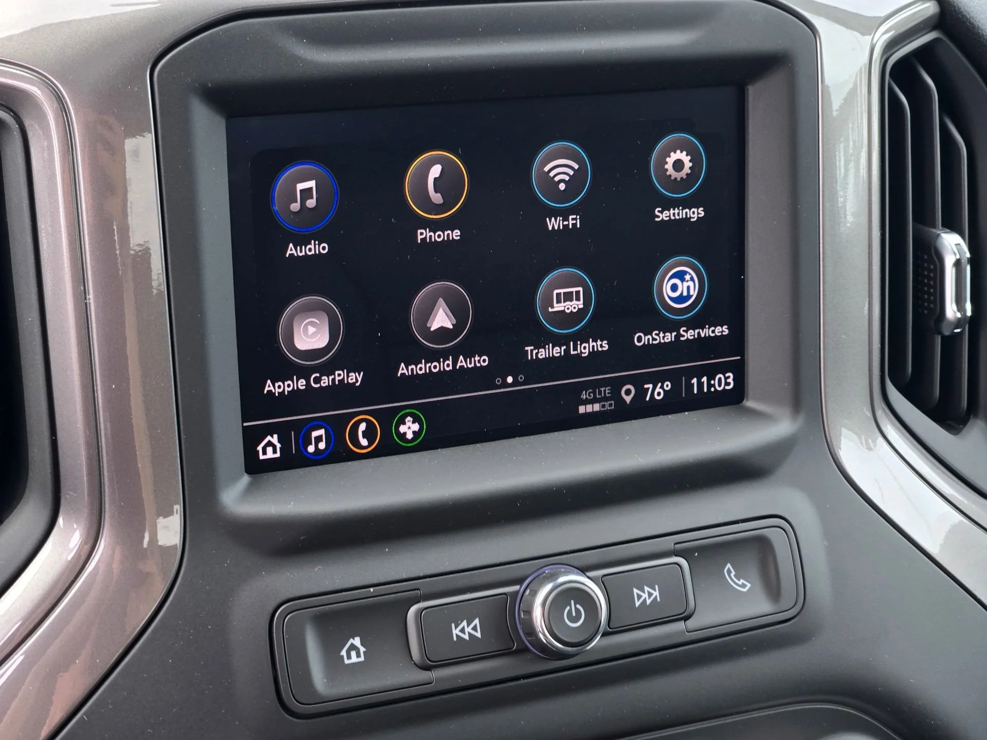 New 2026 Onyx Black GMC Pro image 7