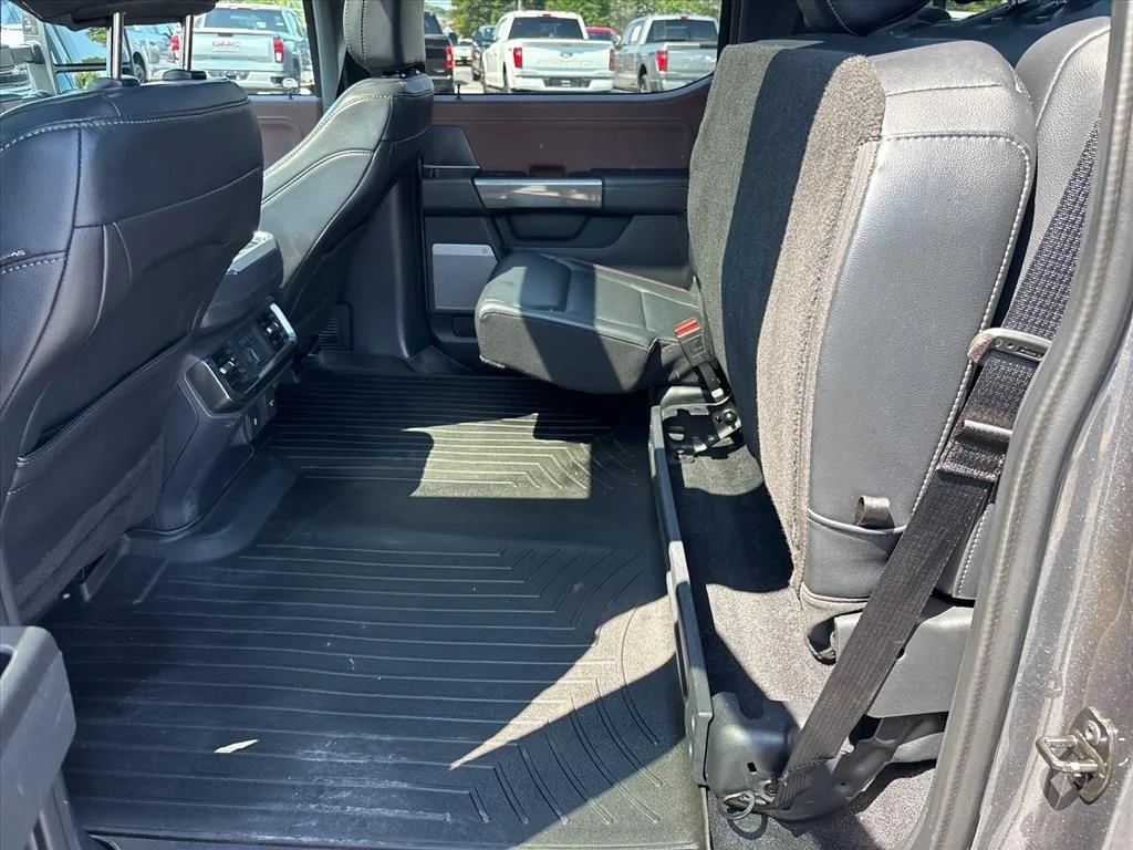 Used 2023 Gray Ford Lariat image 19