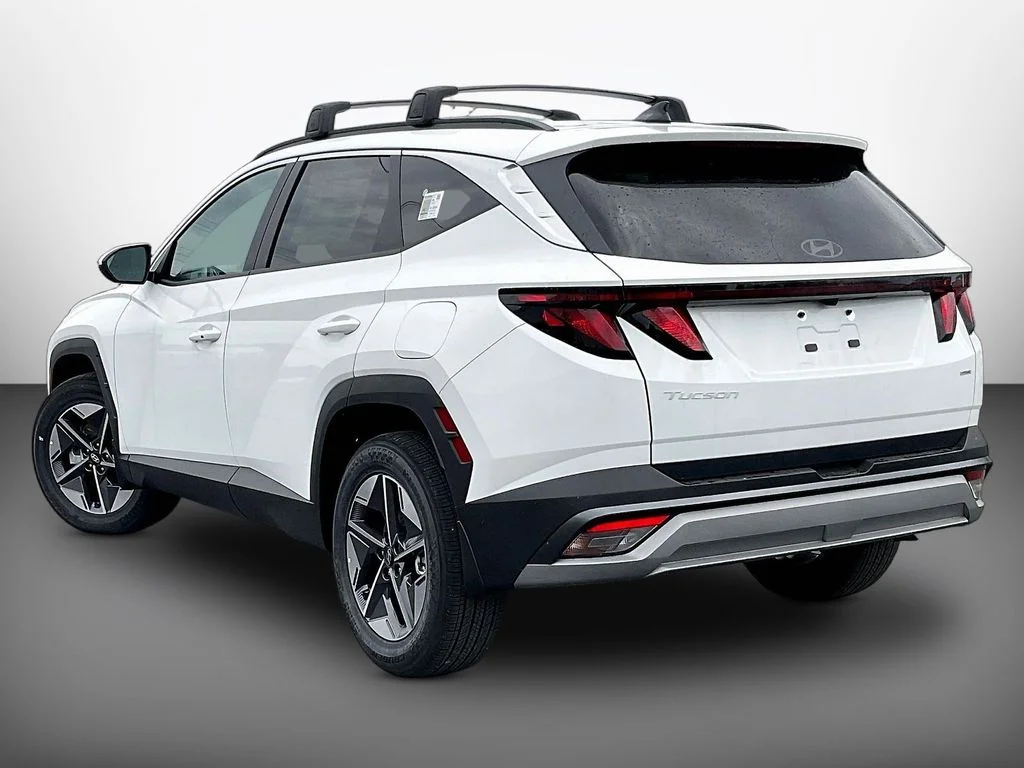 New 2026 White Hyundai SEL image 3