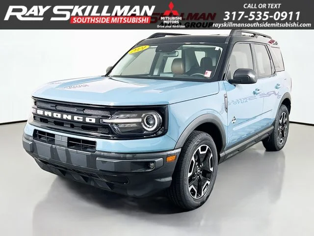 Used 2021 Blue Ford Outer Banks image 3