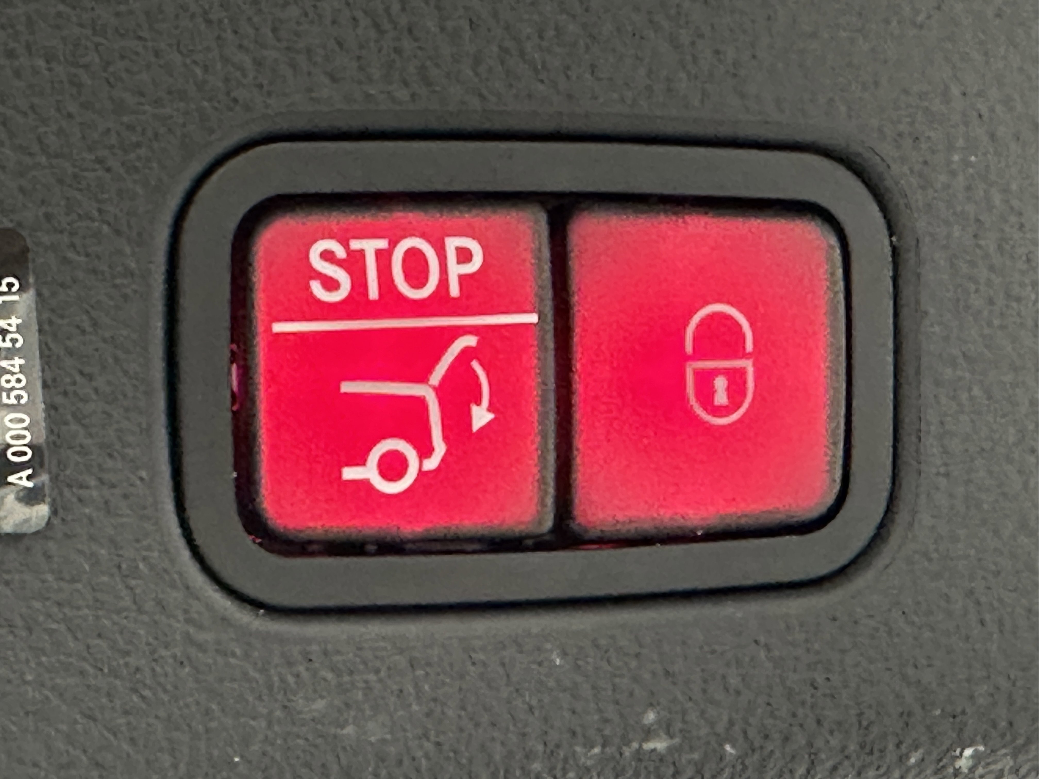 2025 Mercedes-Benz GLC Base - Photo 22