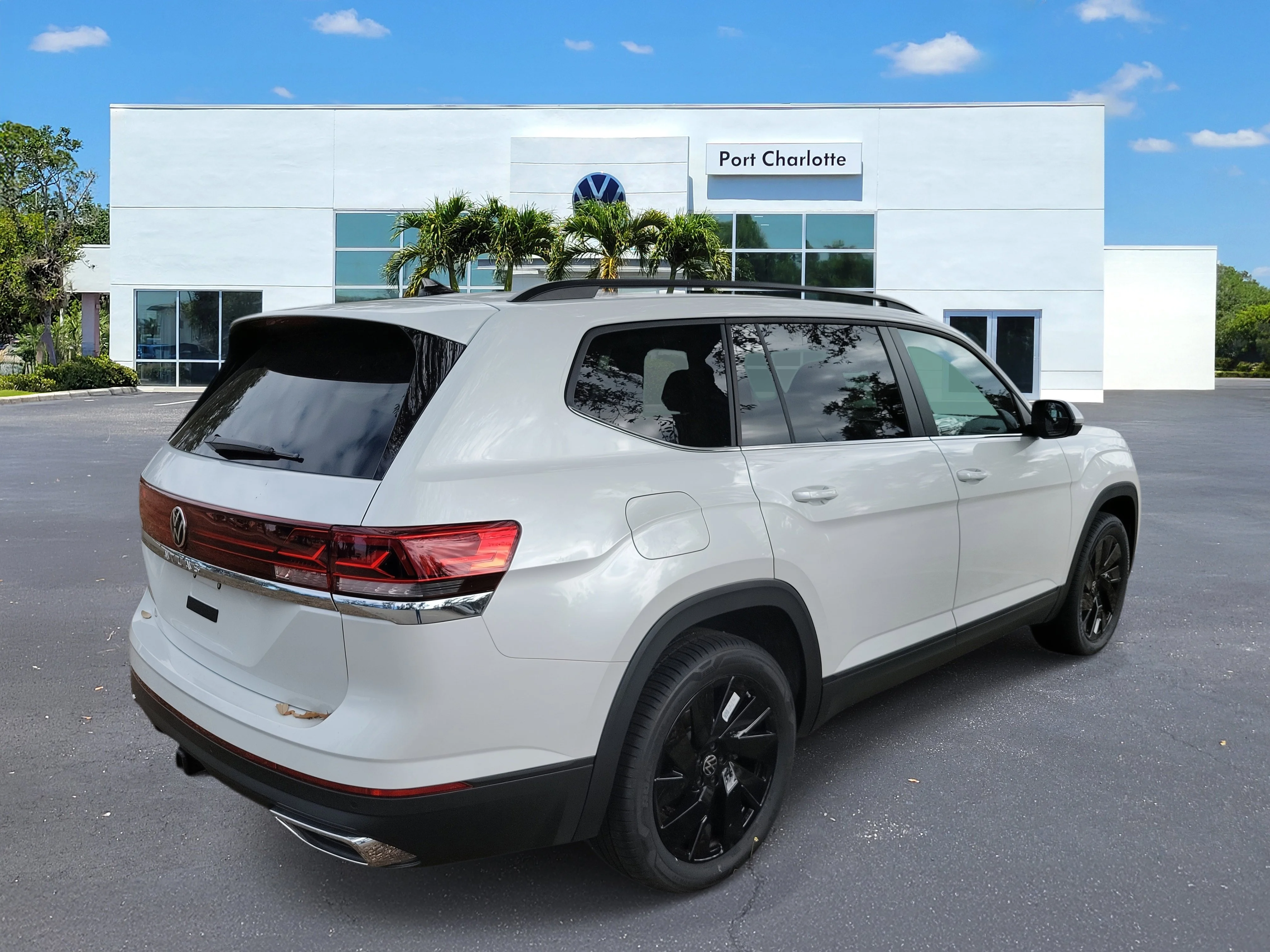 2026 Volkswagen Atlas SE w/Tech - Photo 34