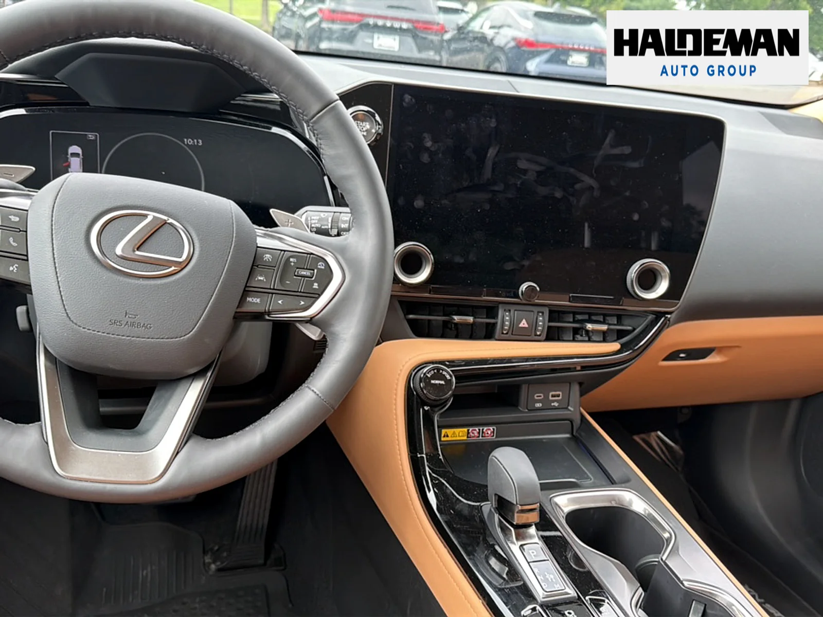 Used 2026 Ultra White Lexus Premium image 7