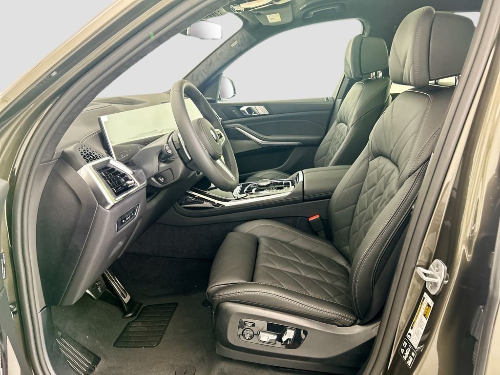 New 2027 Green Metallic BMW xDrive40i image 18