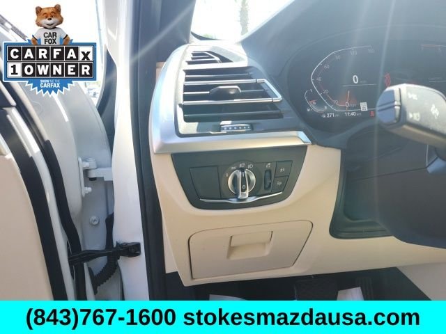 Used 2022 White BMW sDrive30i image 16