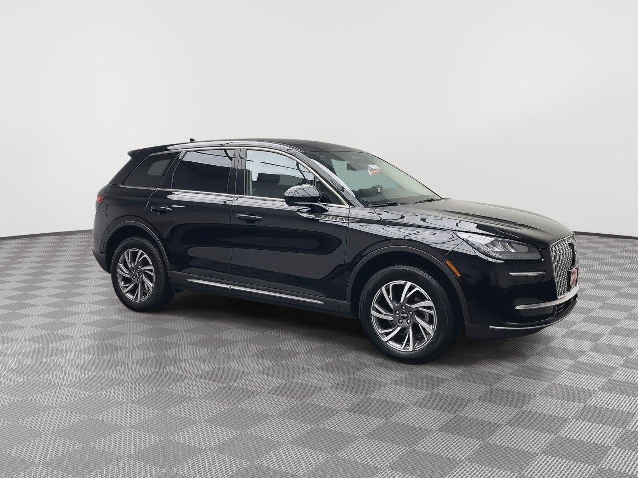 Used 2023 Infinite Black Metallic Clearcoat Lincoln Standard image 40