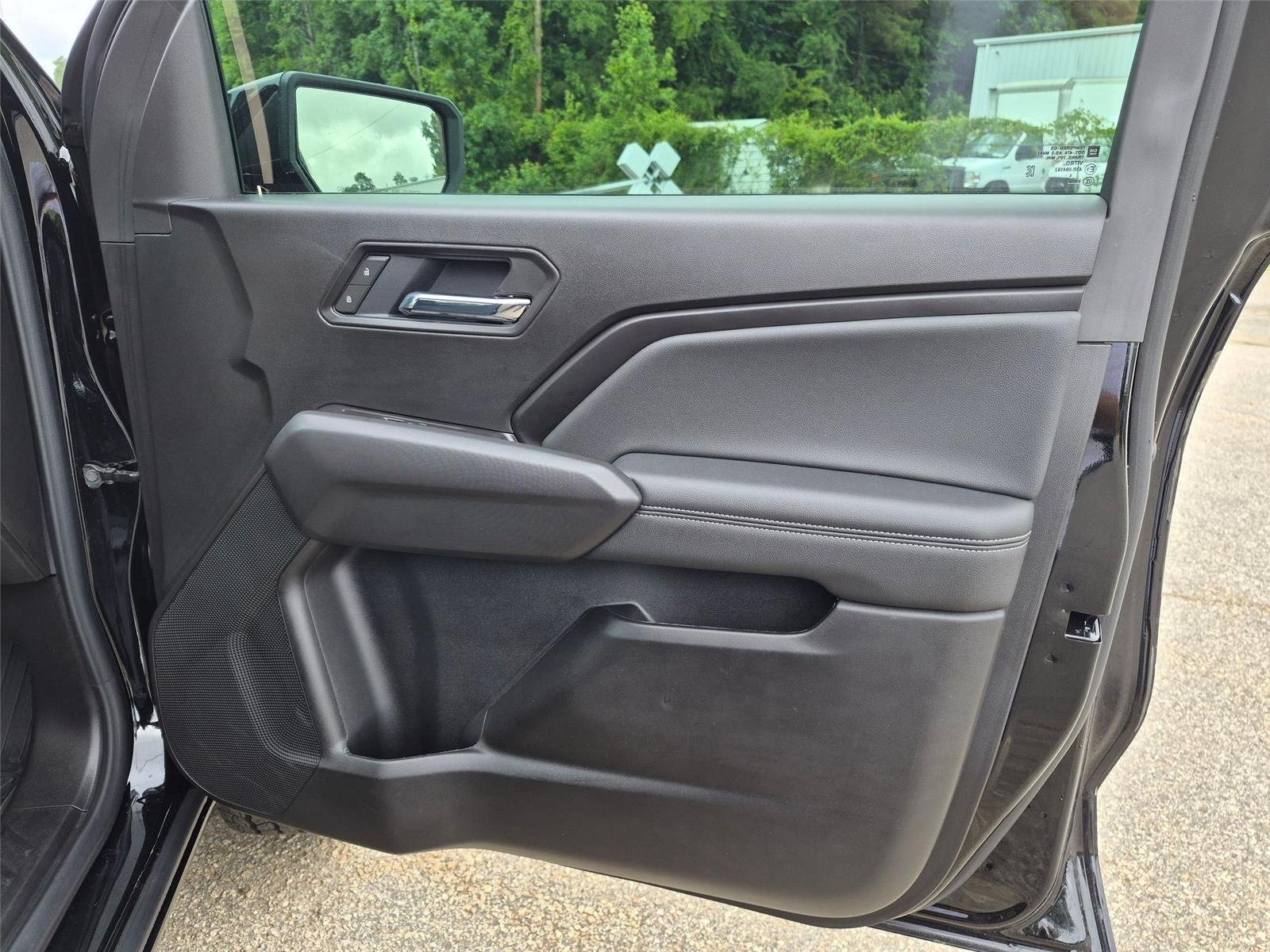 Used 2026 Onyx Black GMC 2WD Elevation image 30