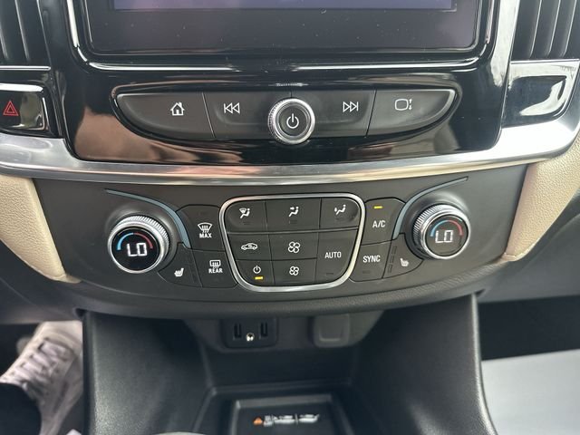 Used 2023 White Chevrolet LT Leather image 18