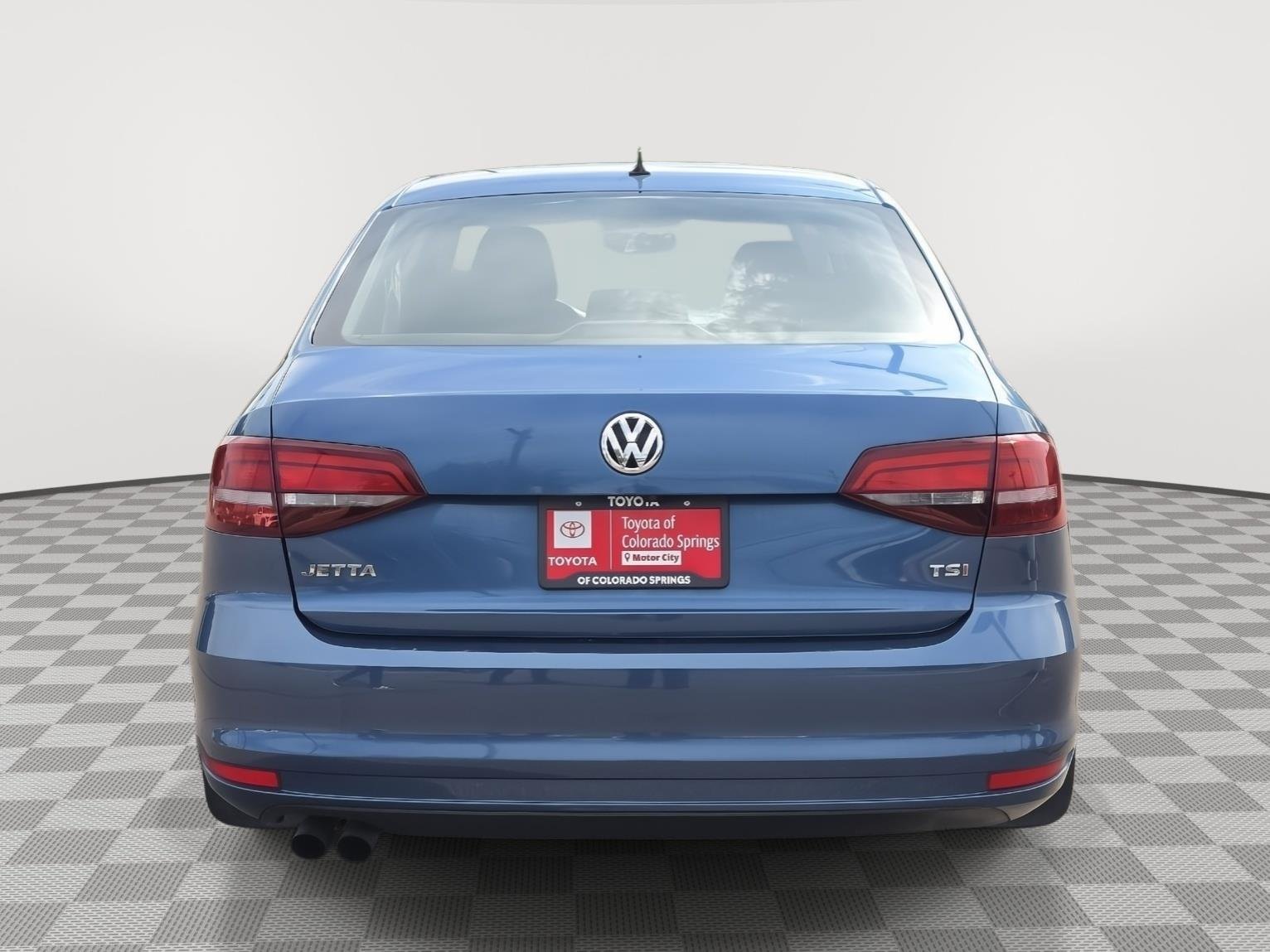 Used 2017 Silk Blue Metallic Volkswagen 1.4T S image 16