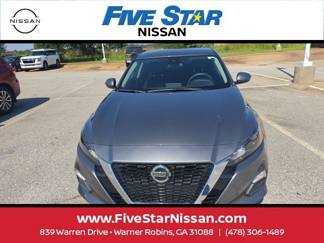 Used 2022 Gray Nissan 2.5 S image 3