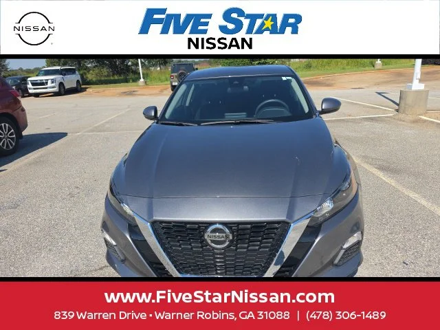Used 2022 Gray Nissan 2.5 S image 3