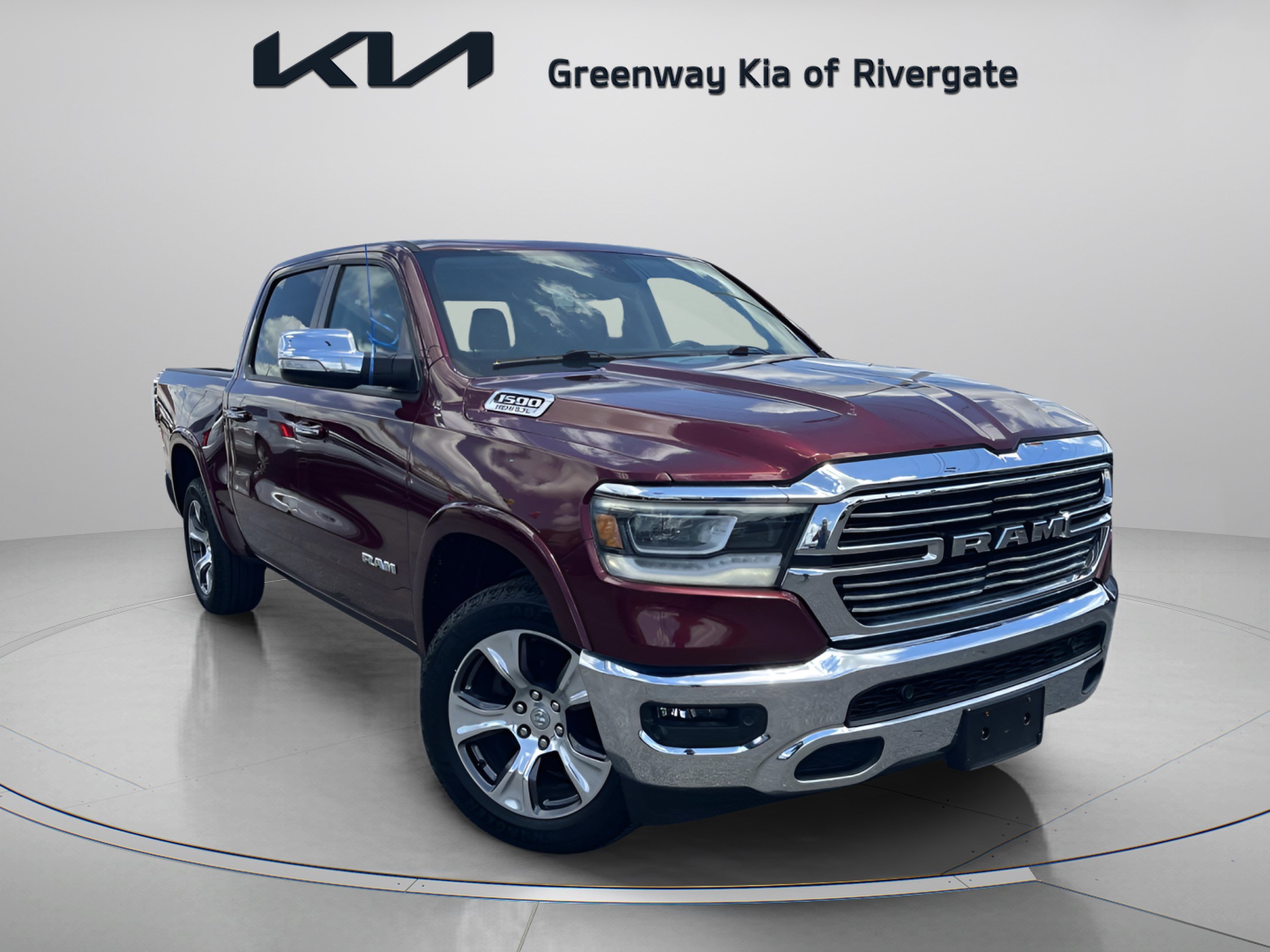 2019 RAM 1500 Laramie 4x4 Crew Cab 5'7's photo