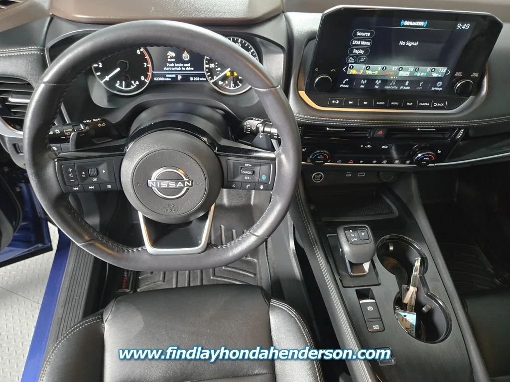 Used 2022 Caspian Blue Metallic Nissan SL image 18
