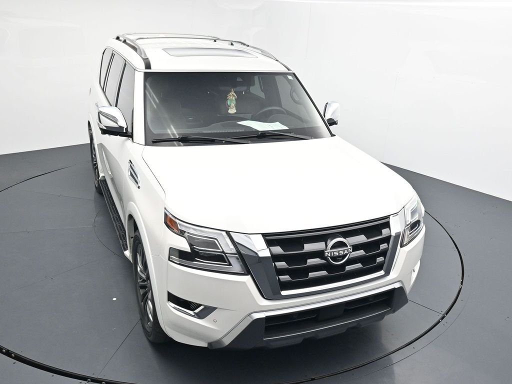 Used 2023 White Nissan Platinum image 10
