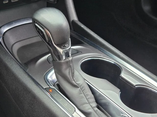 Used 2022 Silver Chevrolet LT image 29