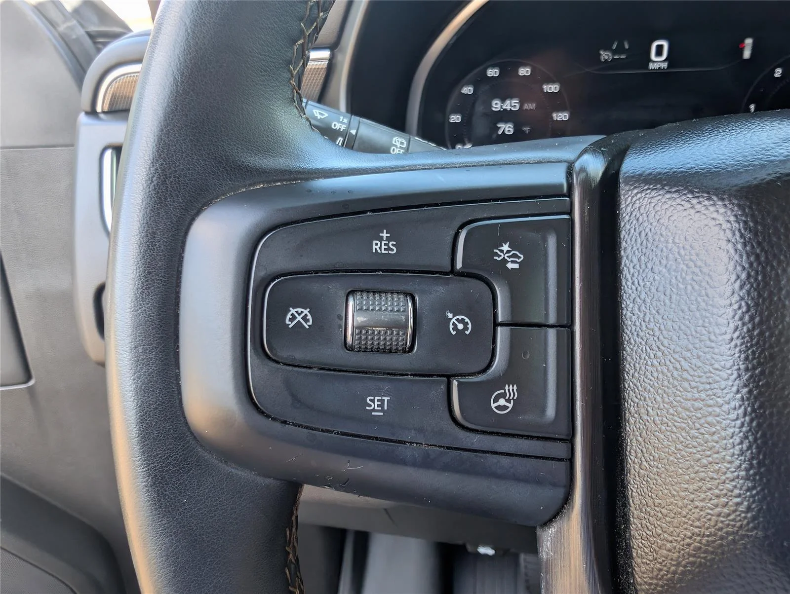 Used 2023 Sterling Metallic GMC AT4 image 23