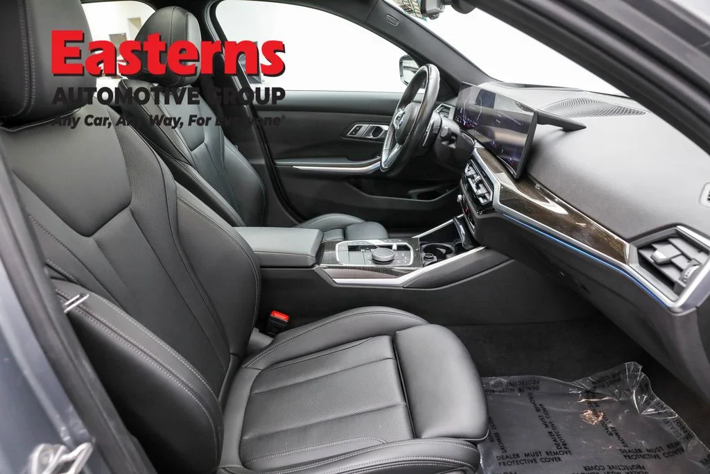 Used 2023 Gray BMW 330i image 23