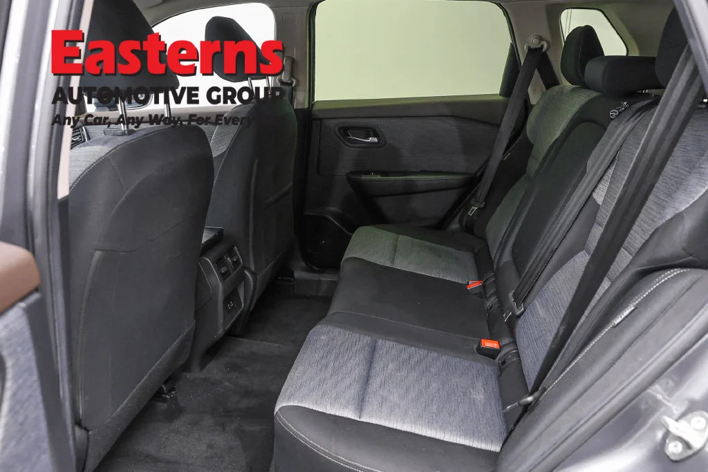 Used 2023 Gray Nissan SV image 21