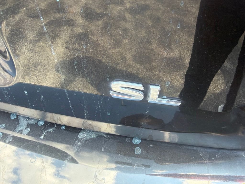 Used 2018 Black Nissan SL image 15
