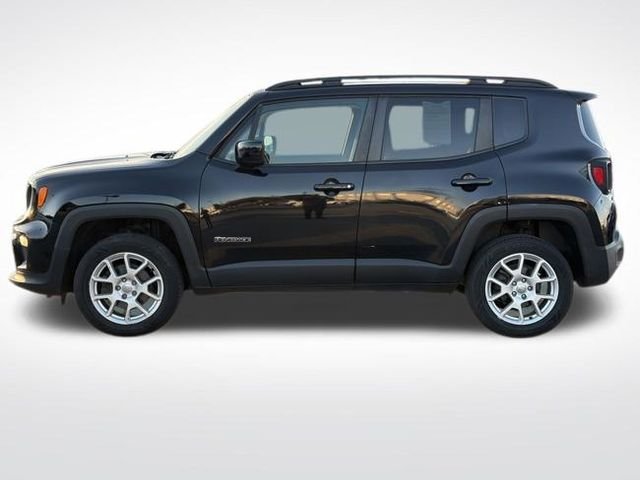Used 2019 Black Clearcoat Jeep Latitude image 13