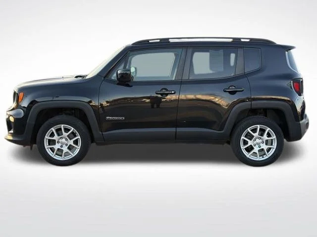 Used 2019 Black Jeep Latitude image 13
