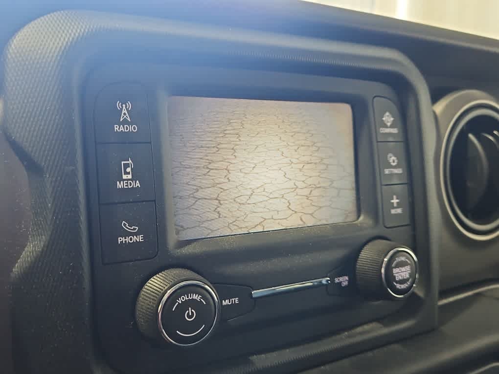 Used 2018 Black Clearcoat Jeep Sport S image 12
