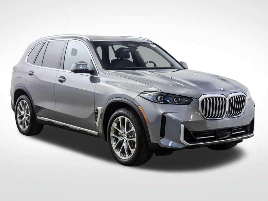 New 2026 Gray Metallic BMW xDrive40i image 7