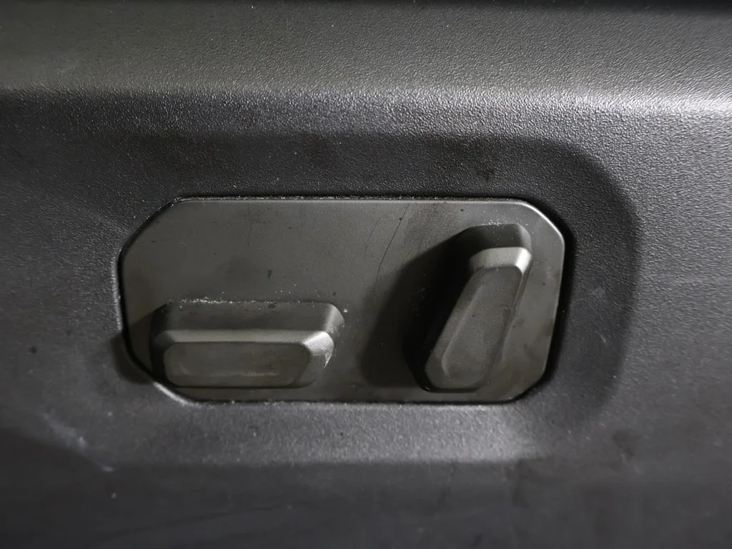 Used 2024 Black Jeep Rubicon X image 33