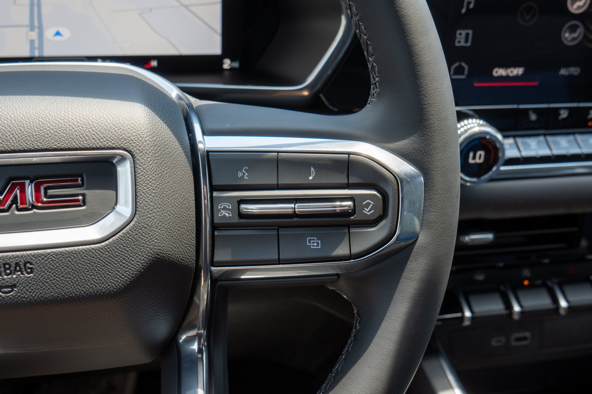 New 2026 Onyx Black GMC Elevation image 23