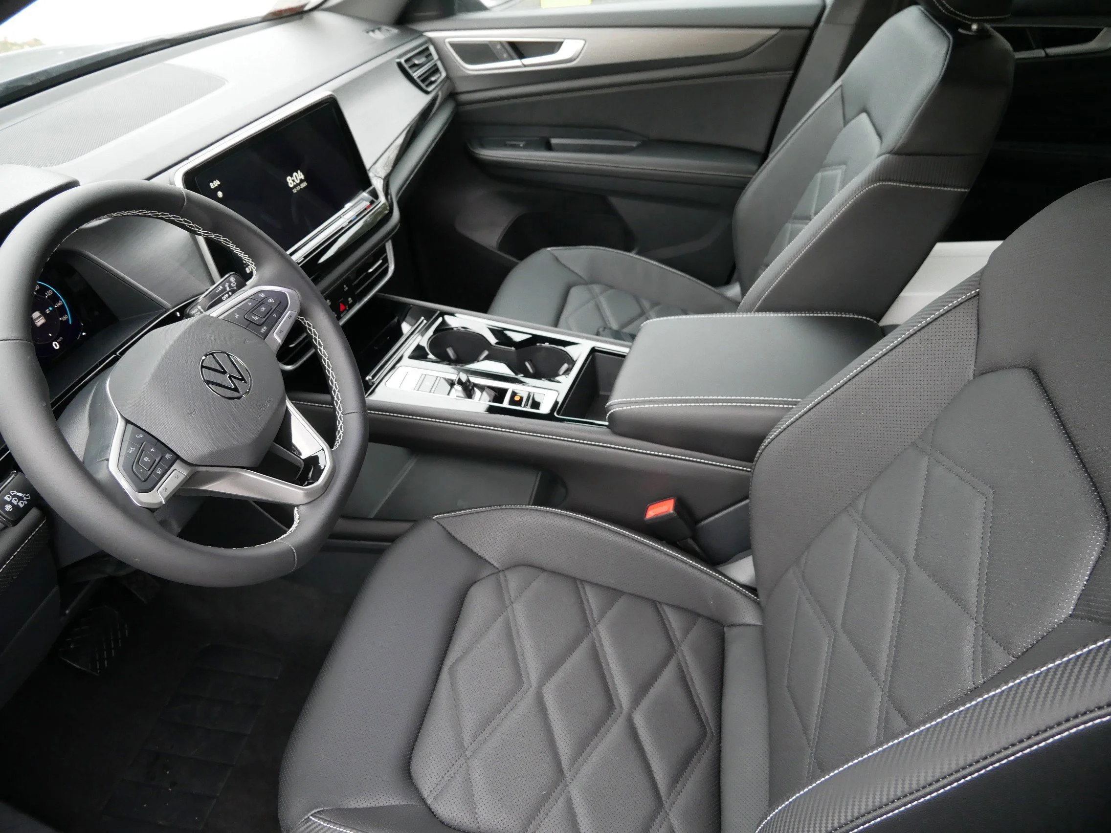 2026 Volkswagen Atlas Cross Sport SE w/Tech - Photo 7