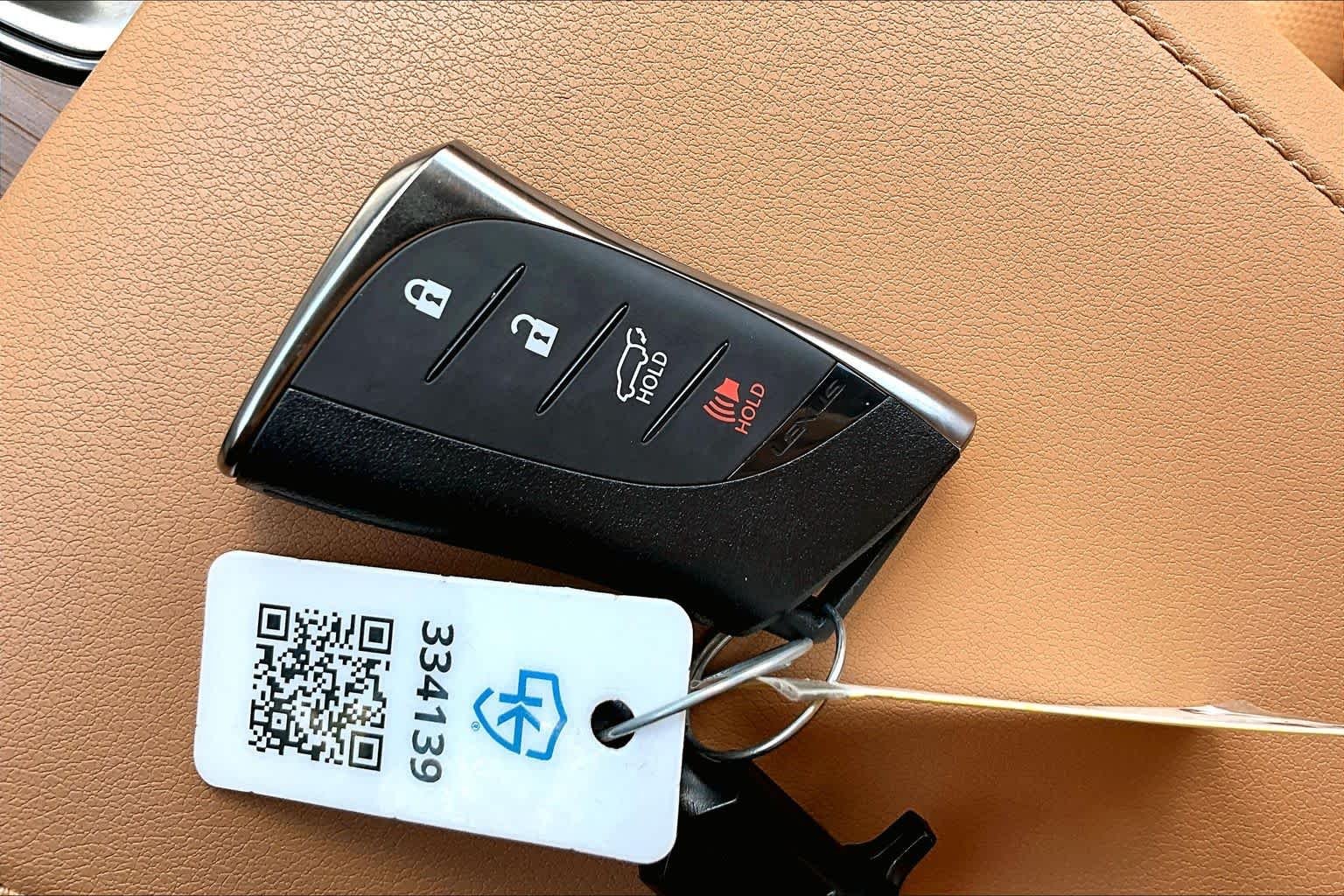 Certified Used 2026 CAVIAR Lexus Premium+ image 15