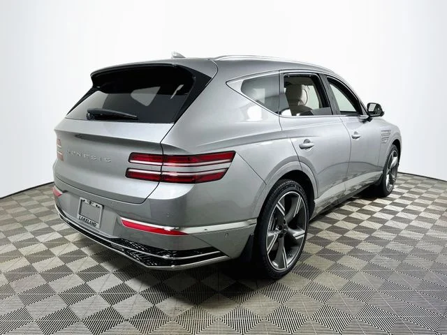 New 2027 Silver Genesis 2.5T Prestige image 4