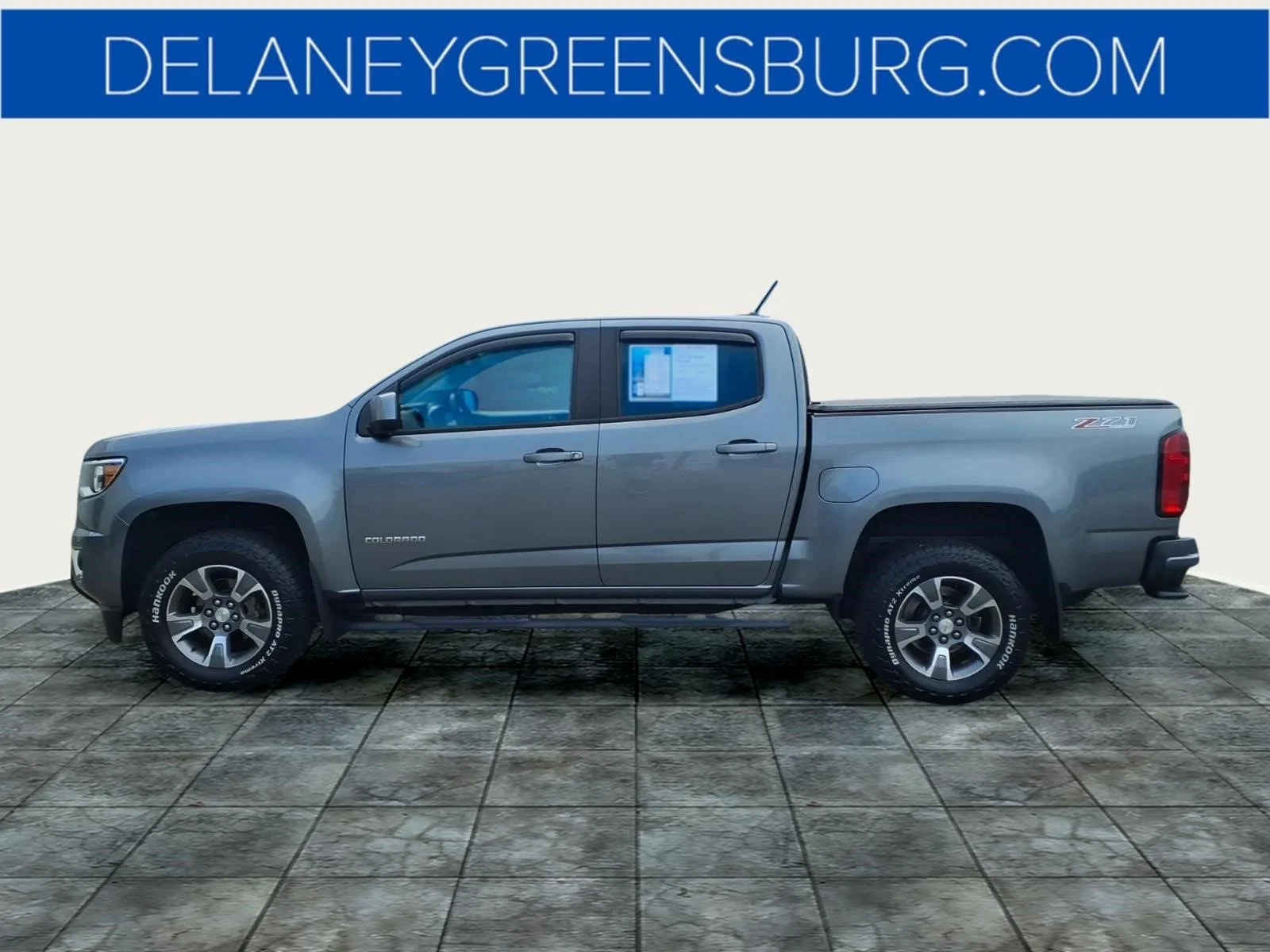Used 2018 Satin Steel Metallic G9k Chevrolet Z71 image 6
