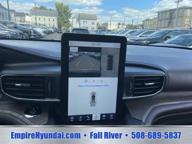 Used 2020 Black Ford Platinum image 26