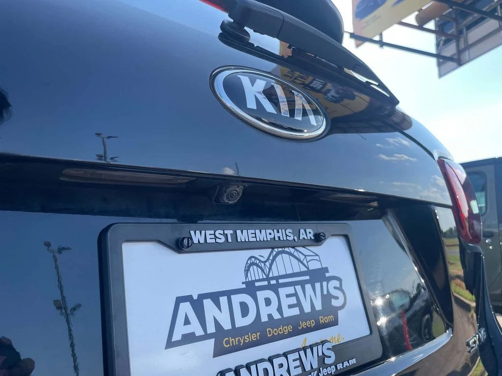 Used 2020 Black Kia SX image 8