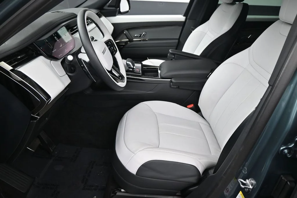 Certified Used 2024 Green Land Rover Dynamic SE image 5