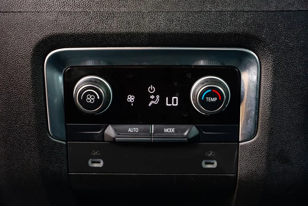 Used 2021 Black Chevrolet LT image 9