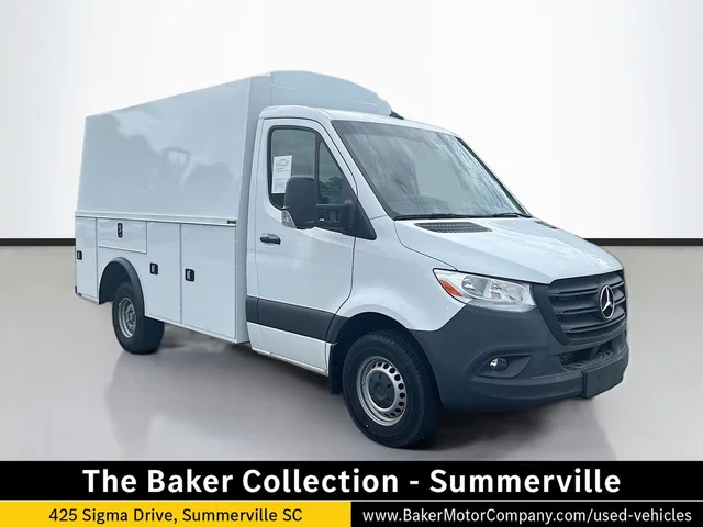 2024 Mercedes-Benz Sprinter 3500 Cab Chassis 144 WB