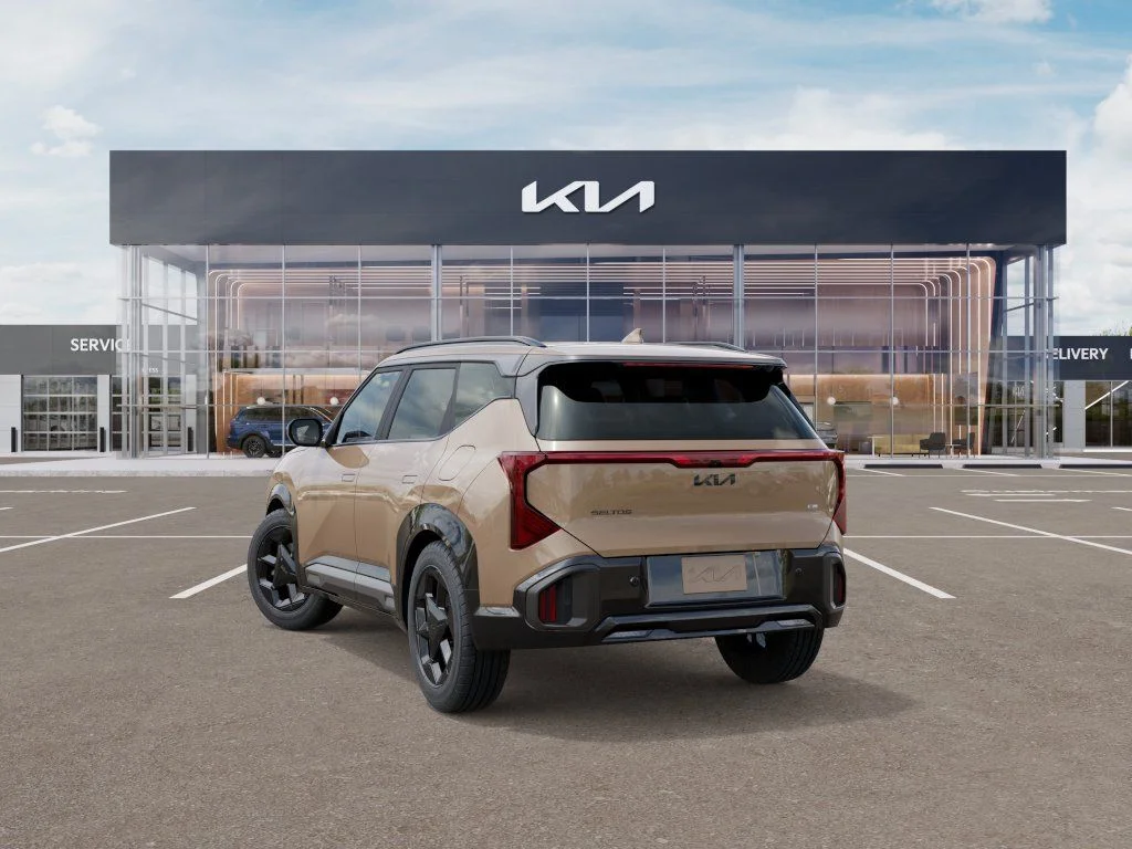 New 2027 Terrain Brown Kia X-Line S image 4