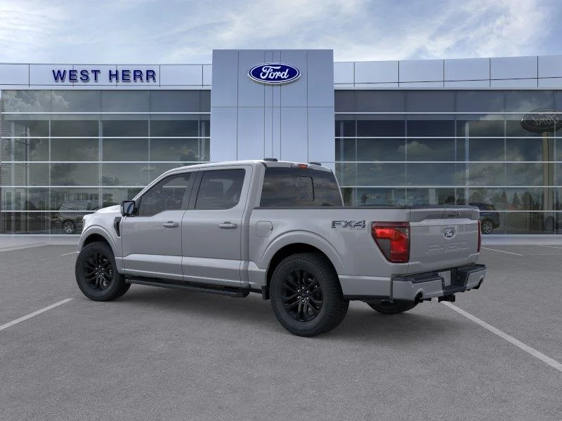 New 2026 Avalanche FORD XLT image 5