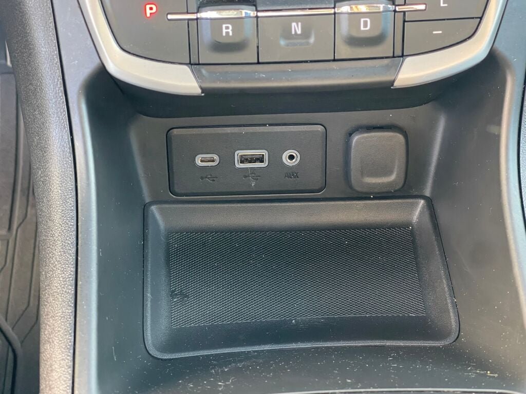Certified Used 2023 Marine Metallic GMC SLE image 12
