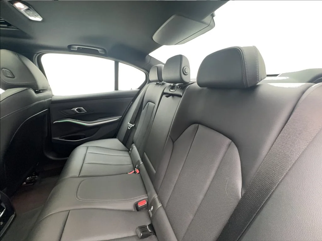 Used 2024 Gray BMW 330i image 26