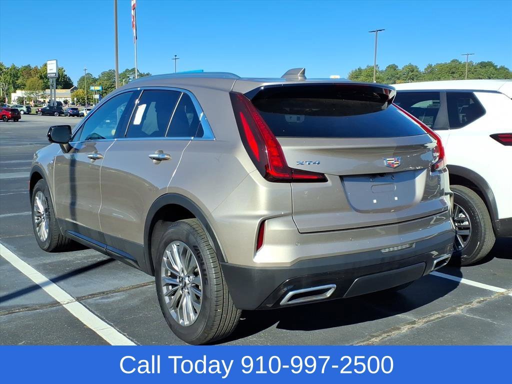 Used 2025 Latte Metallic Cadillac Premium Luxury image 4