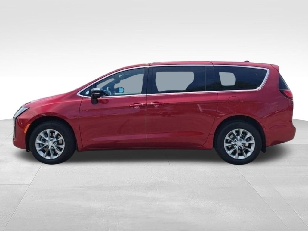 New 2027 Red Hot Pearl-Coat Exterior Paint Chrysler Select image 2