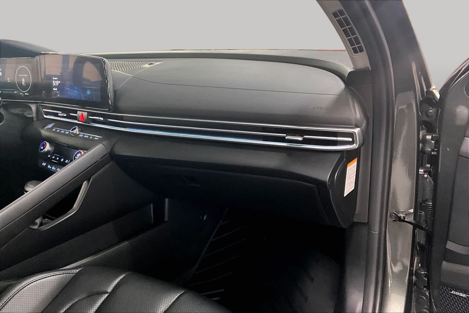 Used 2024 Amazon Gray Hyundai Limited image 19