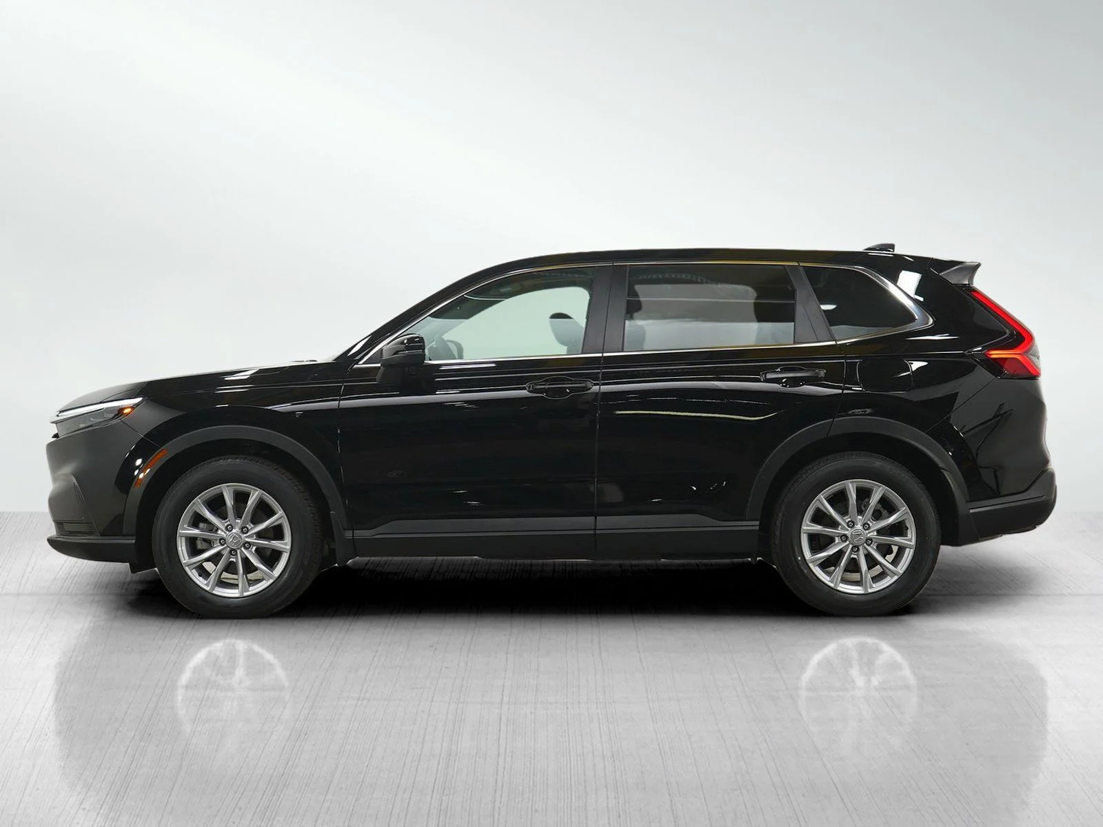 Used 2024 Honda CR-V EX with VIN 2HKRS4H42RH465122 for sale in Burnsville, Minnesota