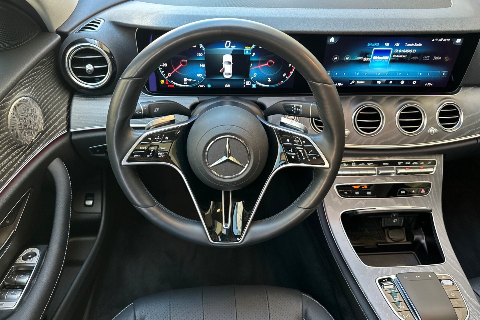 Used 2023 WHITE Mercedes-Benz E 350 image 13