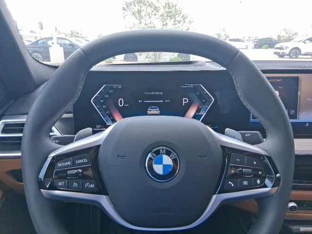 Used 2026 Alpine White BMW 330i image 8