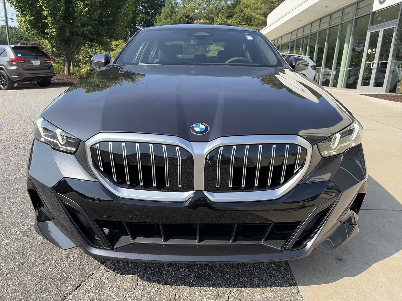 Used 2027 Dark Graphite Metallic BMW 530i image 10